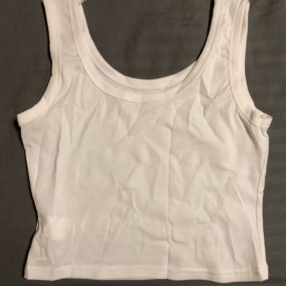 Crop tank top